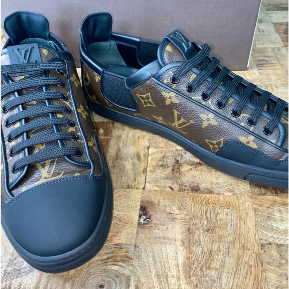 GENTLY USED Louis Vuitton Slalom Sneaker Men’s - Picture 2 of 16